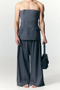 The Pleated Trousers